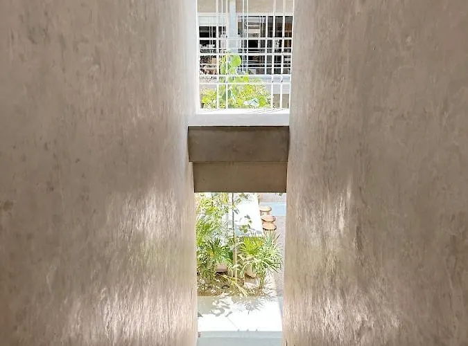 Jungle Chic 301 Hotel *